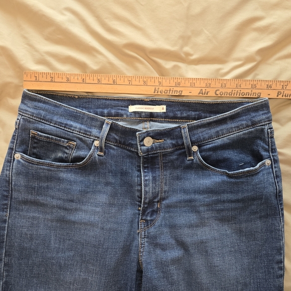 Levis Women's Classic Bootcut Blue Jeans 8 Medium Wash Stretch - Picture 5 of 8